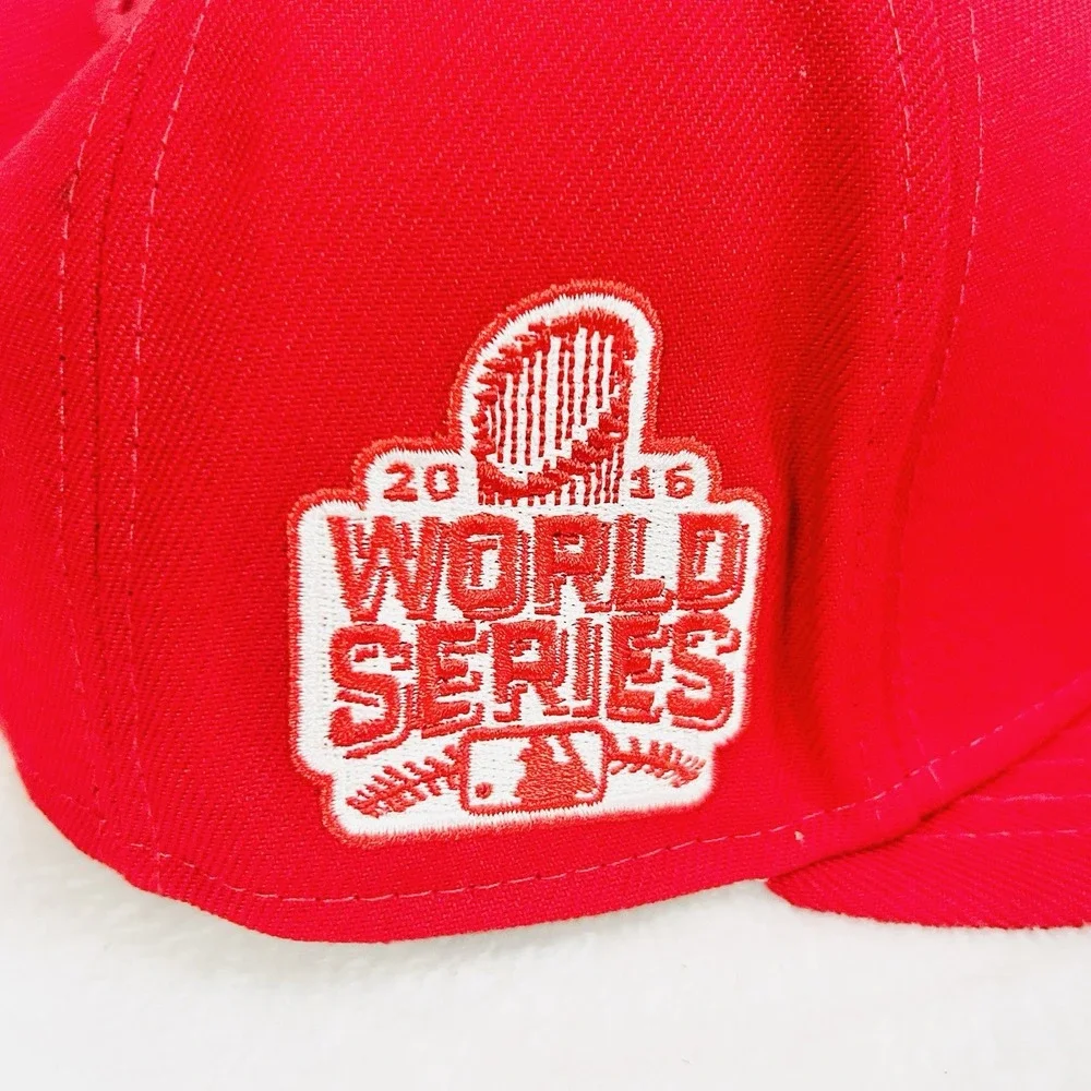 New Era Chicago Cubs Red World Series 59FIFTY Fitted Hat‎ Cap 7 1/8 MLB Baseball